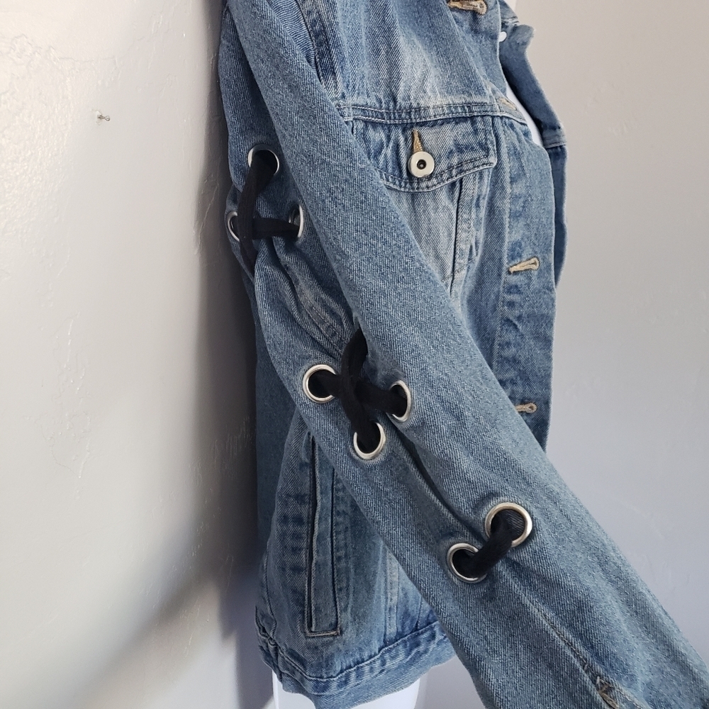 Love Tree Jean Denim Jacket Black Lace Up Arms Back Denim Small - Picture 1 of 7